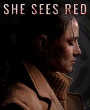 她看到红色